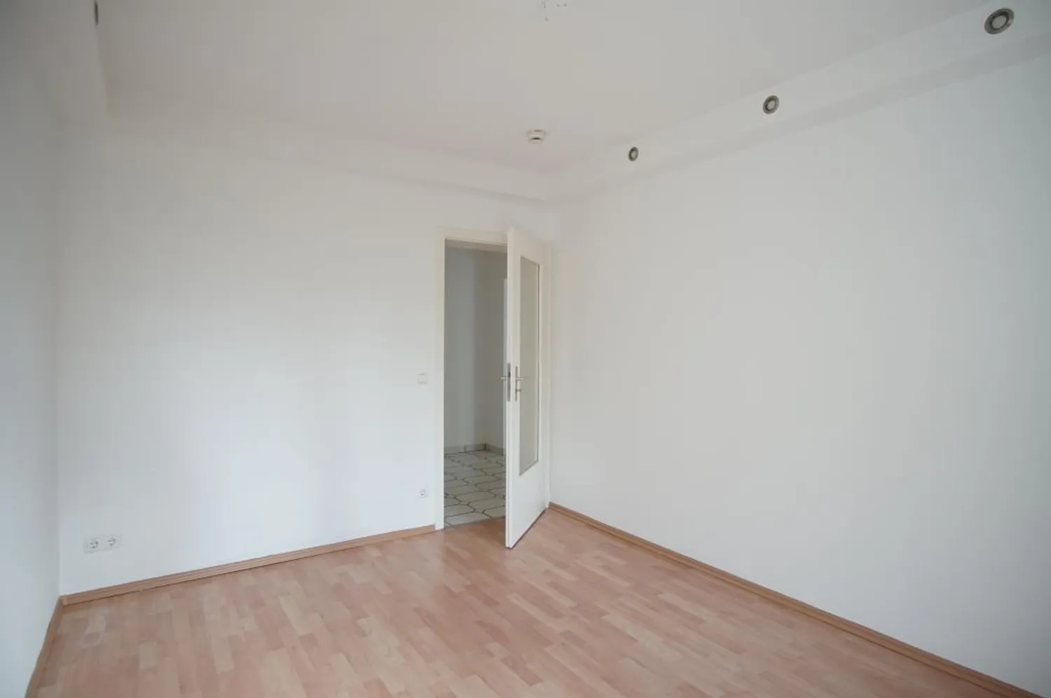 3 Zimmer Wohnung mit 74 m² in Essen – Bild 2