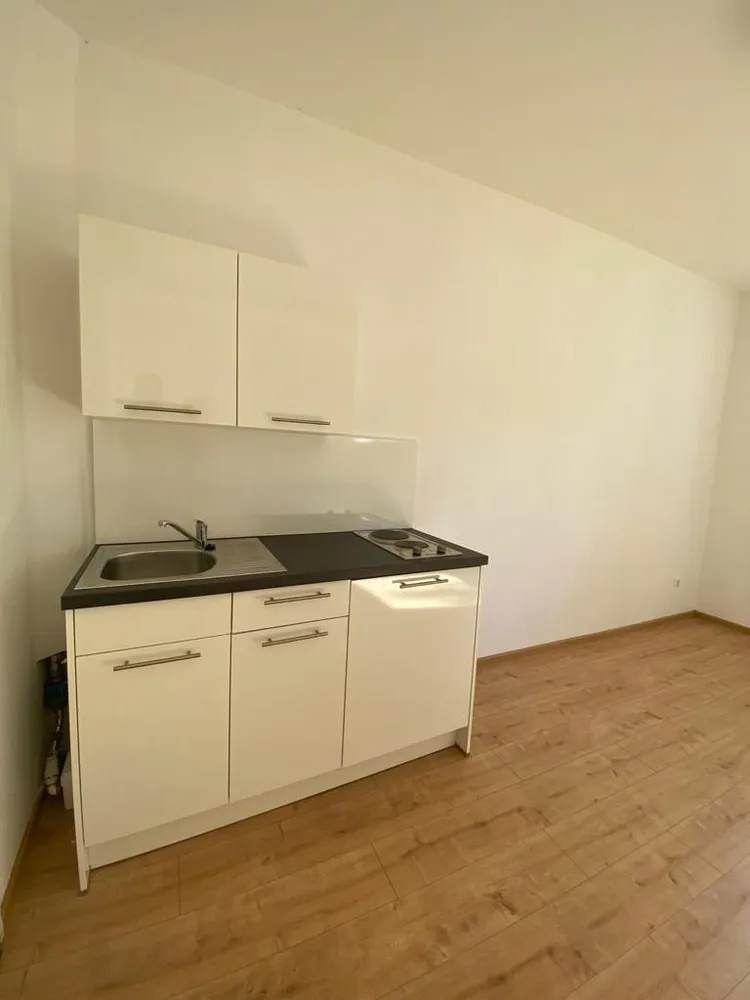 1 room apartment with 15 m² in Munich – Photo 3