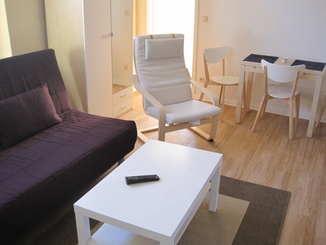 2 Zimmer Wohnung mit 34 m² in Rostock – Bild 1