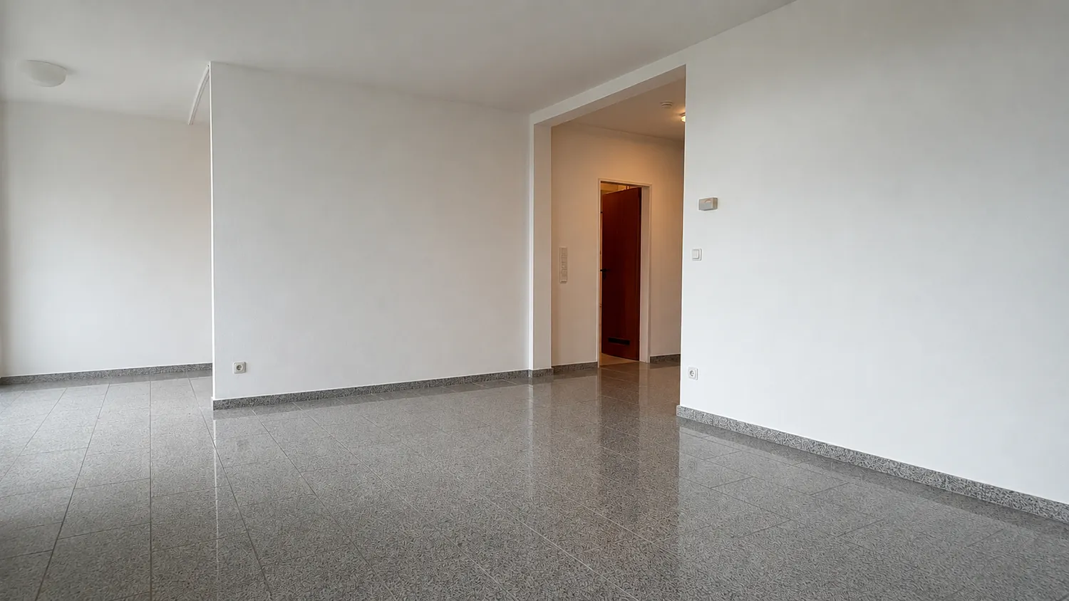 2 Zimmer Wohnung mit 69 m² in Duisburg – Bild 7