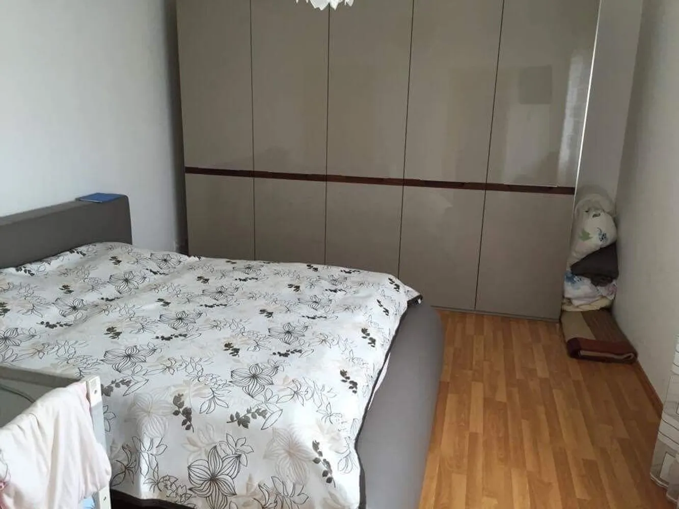 3 Zimmer Wohnung mit 122 m² in Wiesbaden – Bild 2