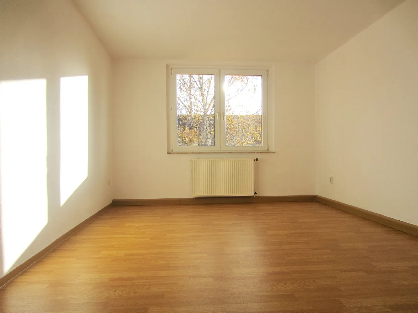 2 Zimmer Wohnung mit 49 m² in Köthen – Bild 4
