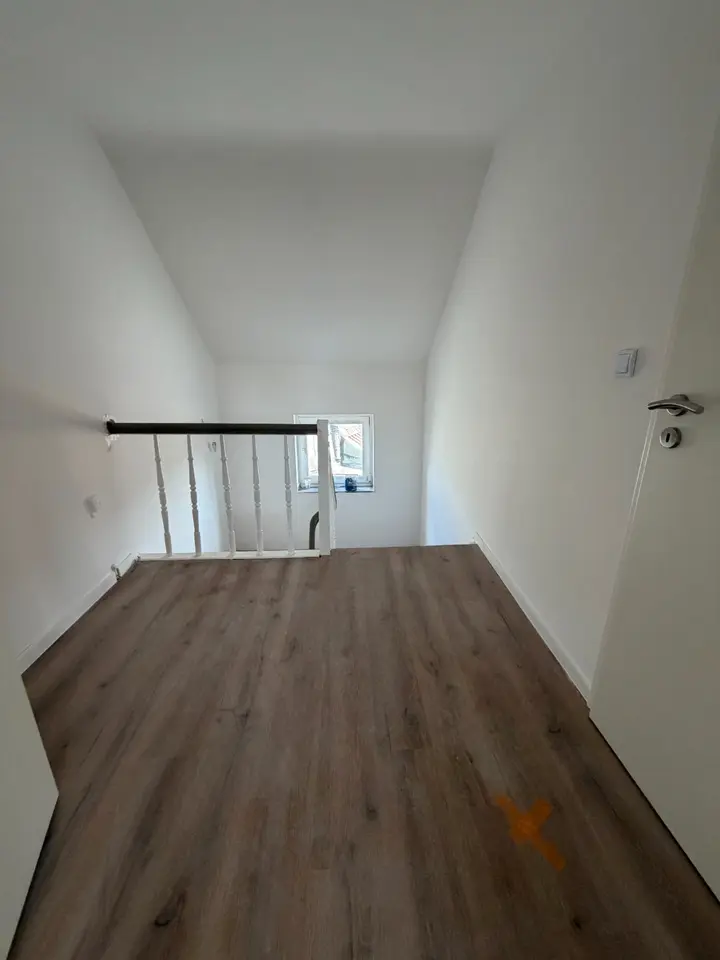 6 Zimmer Wohnung mit 140 m² in Mönchengladbach – Bild 4