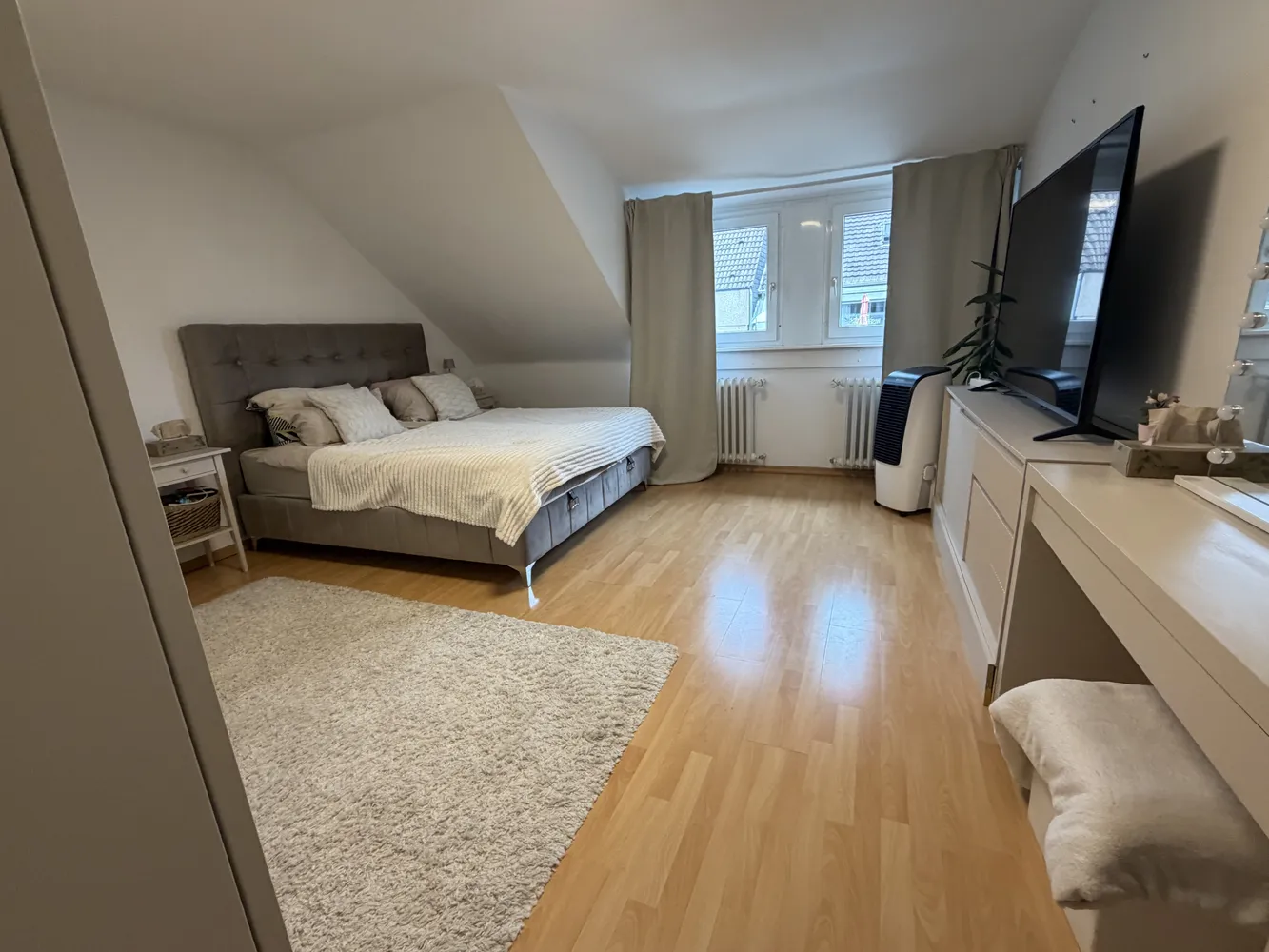 2 Zimmer Wohnung mit 78 m² in Düsseldorf – Bild 3