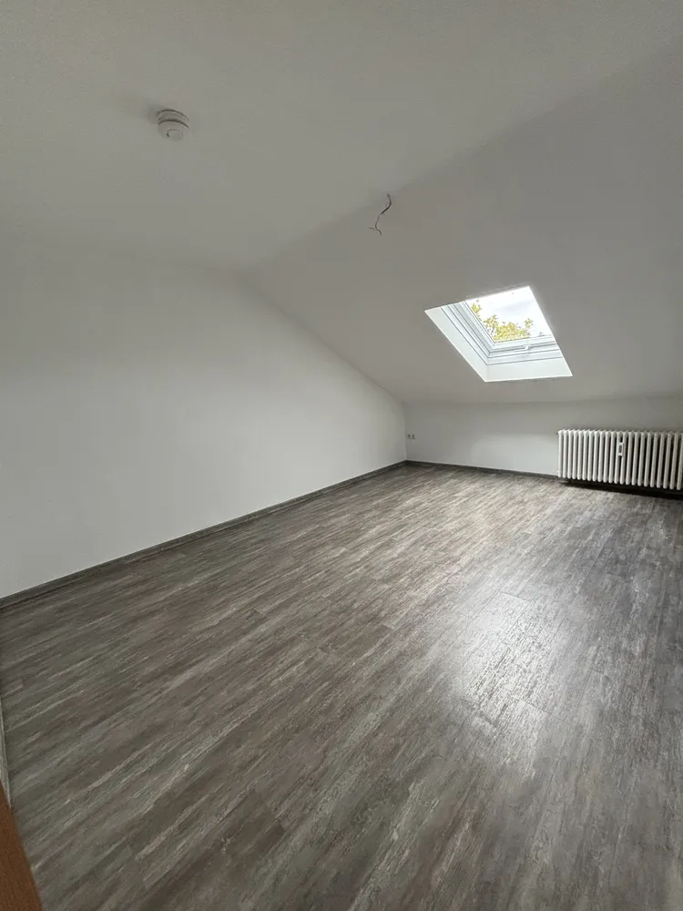 3 Zimmer Wohnung mit 95 m² in Karlsruhe – Bild 7
