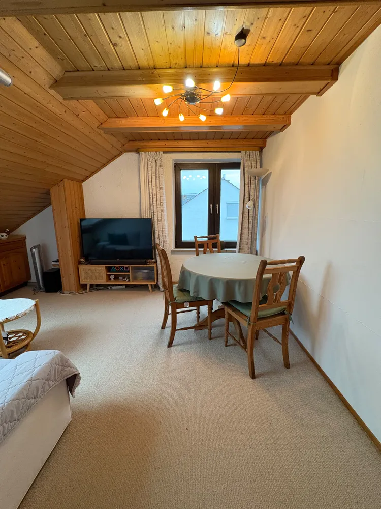 2 Zimmer Wohnung mit 45 m² in Germering – Bild 1