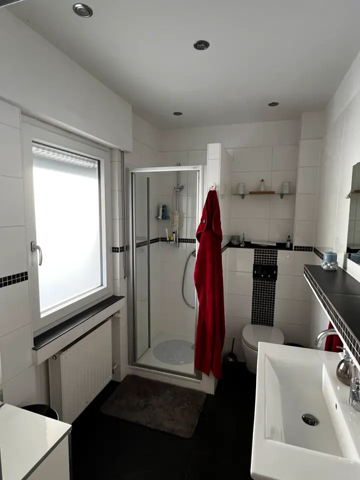 4 Zimmer Wohnung mit 150 m² in Troisdorf – Bild 7