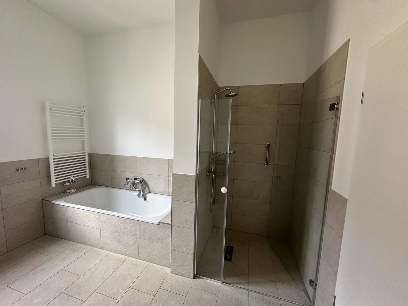 2 Zimmer Wohnung mit 69 m² in Rostock – Bild 9