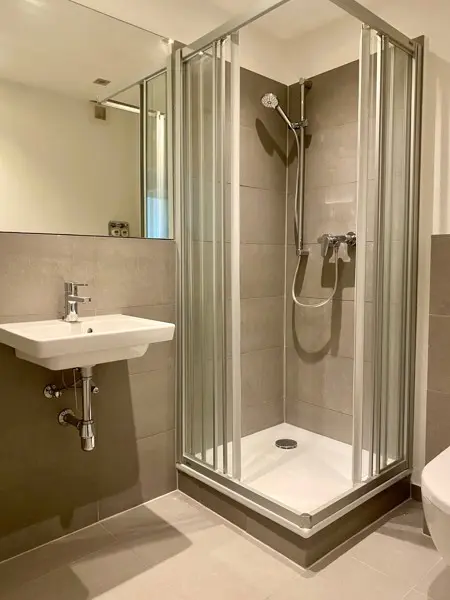 Studio with 34 m² in Frankfurt am Main – Photo 4