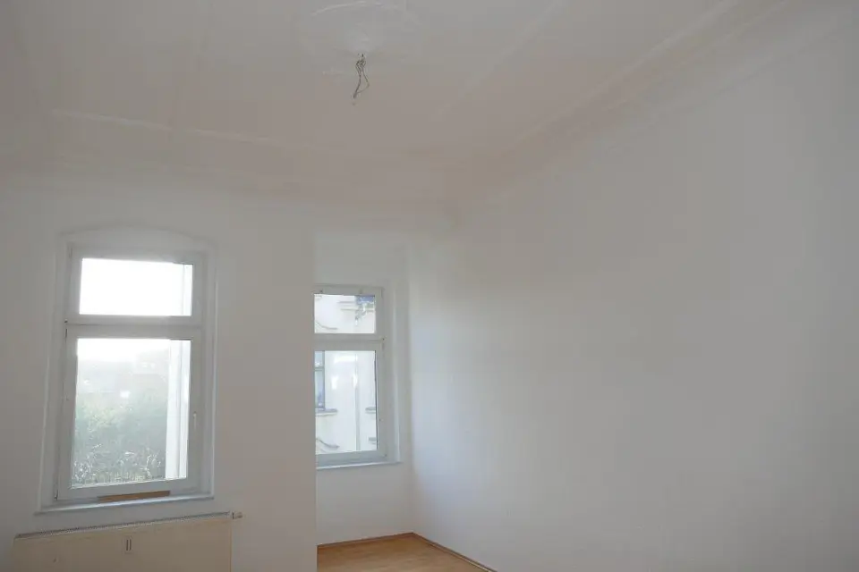 4 Zimmer Wohnung mit 118 m² in Zeitz – Bild 1