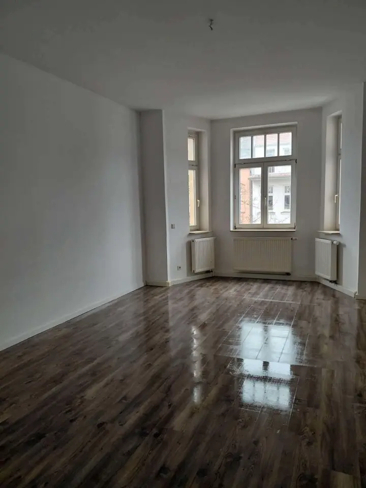 3 Zimmer Wohnung mit 92 m² in Zwickau – Bild 2