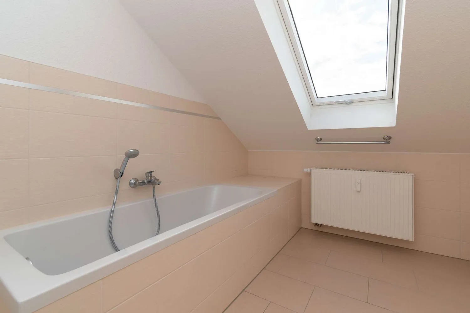 4 Zimmer Wohnung mit 94 m² in Wurzen – Bild 9