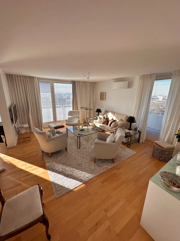3 Zimmer Wohnung mit 100 m² in München – Bild 2