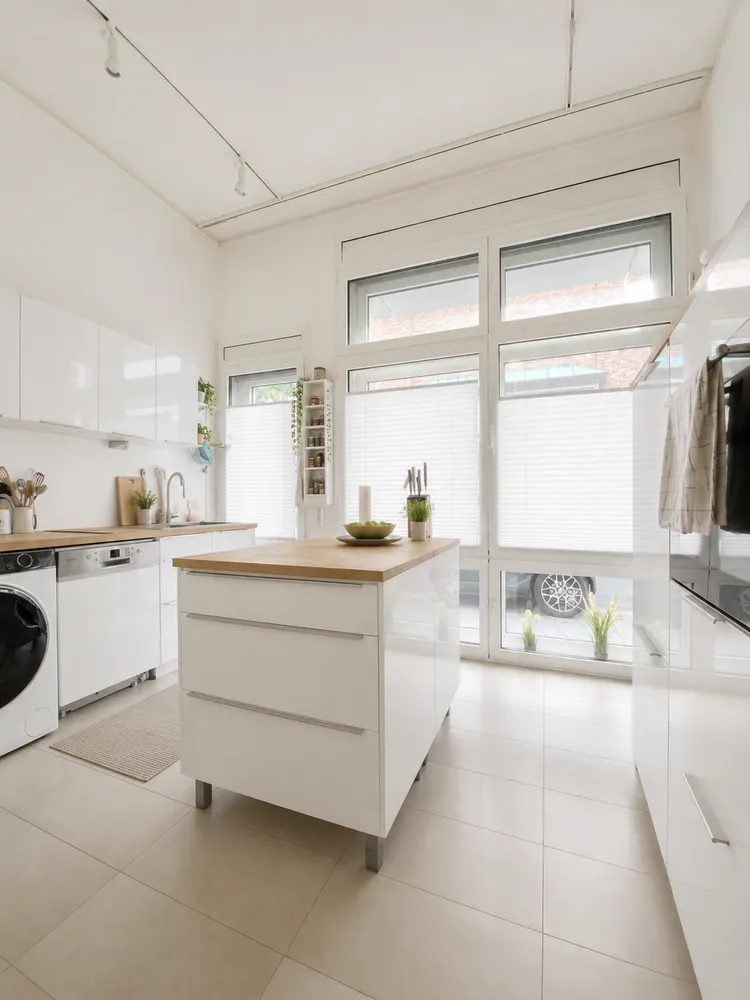 3 Zimmer Wohnung mit 108 m² in Düsseldorf – Bild 5