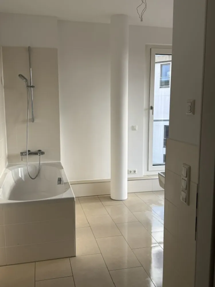 4 room apartment with 125 m² in Munich – Photo 1