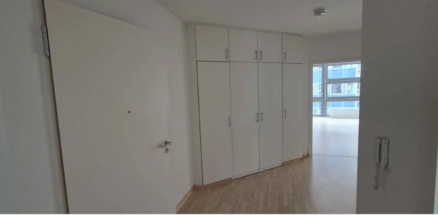 2 Zimmer Wohnung mit 71 m² in Dresden – Bild 6