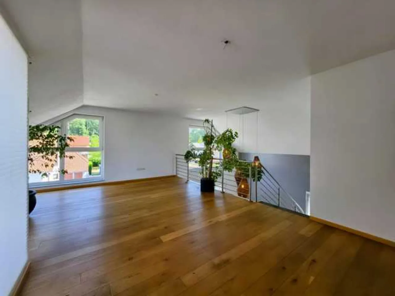 4 Zimmer Wohnung mit 151 m² in Homburg – Bild 4