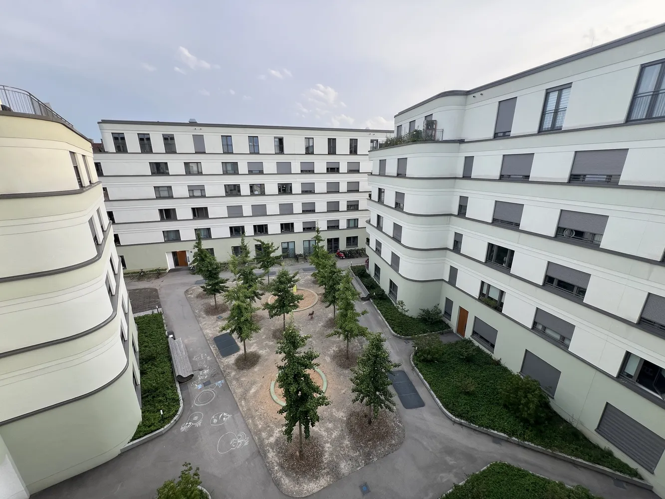 3 Zimmer Wohnung mit 80 m² in München – Bild 9
