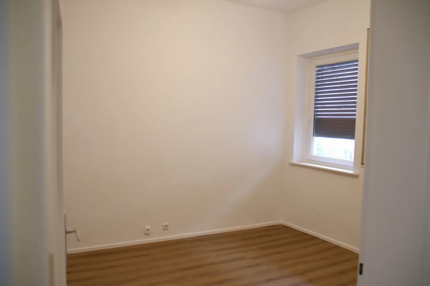 4 Zimmer Wohnung mit 83 m² in Wiesbaden – Bild 1