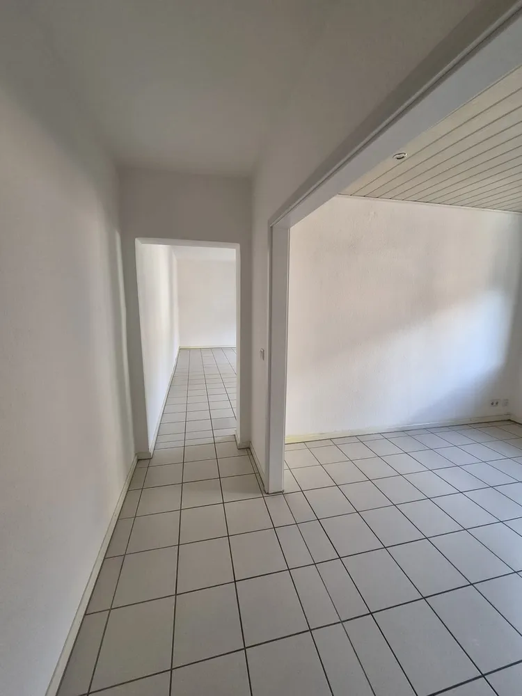 3 Zimmer Wohnung mit 92 m² in Oberhausen – Bild 4