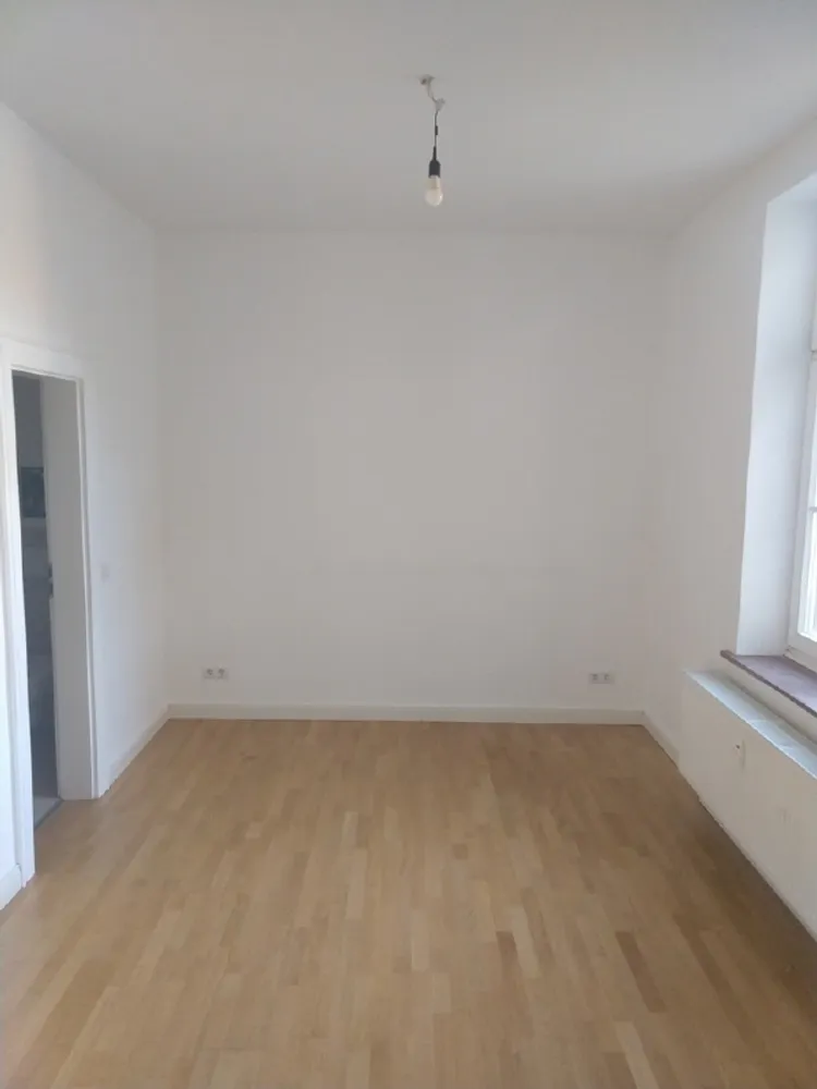 4 Zimmer Wohnung mit 120 m² in Dresden – Bild 5