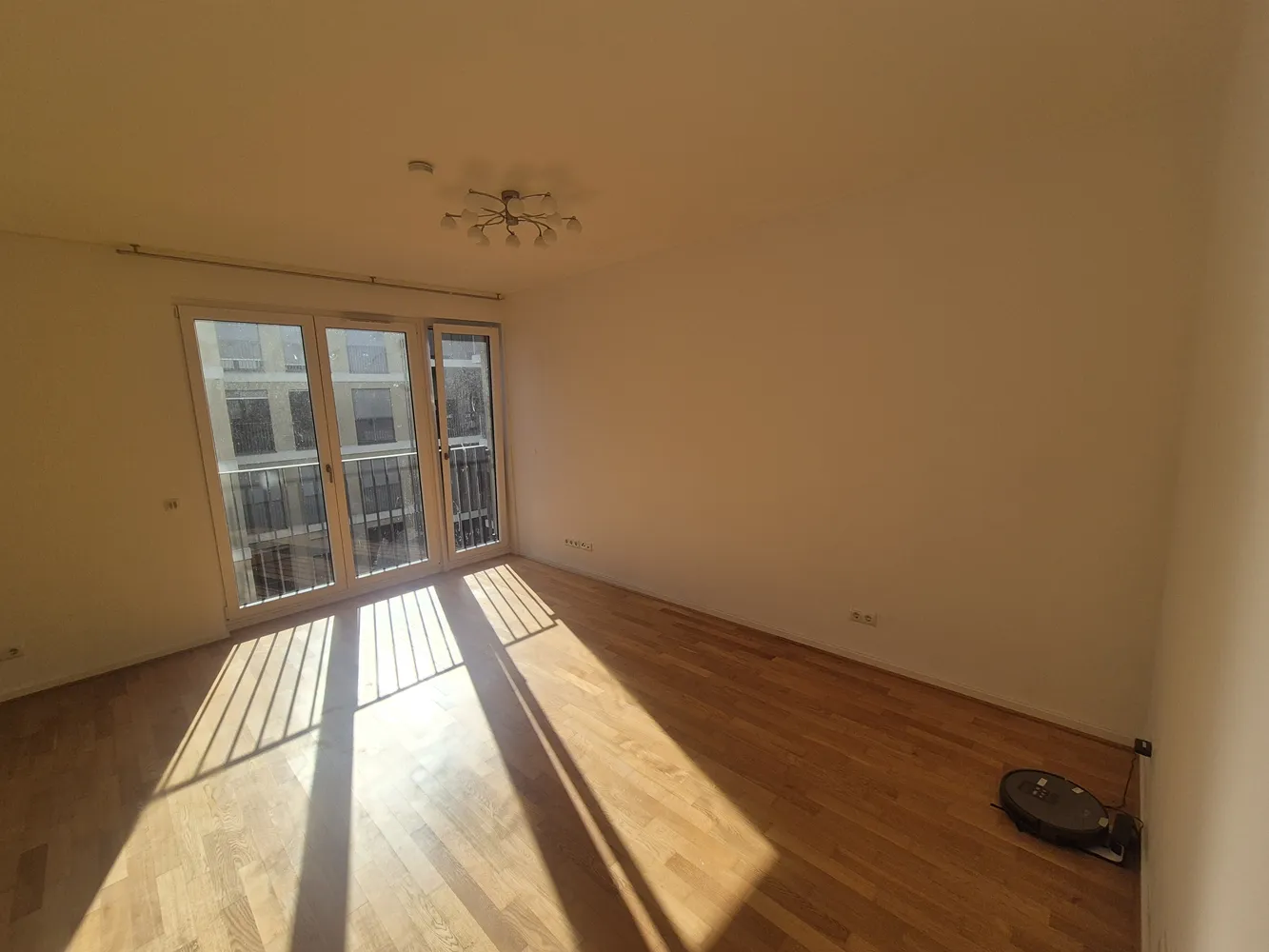 3 Zimmer Wohnung mit 96 m² in Berlin – Bild 1