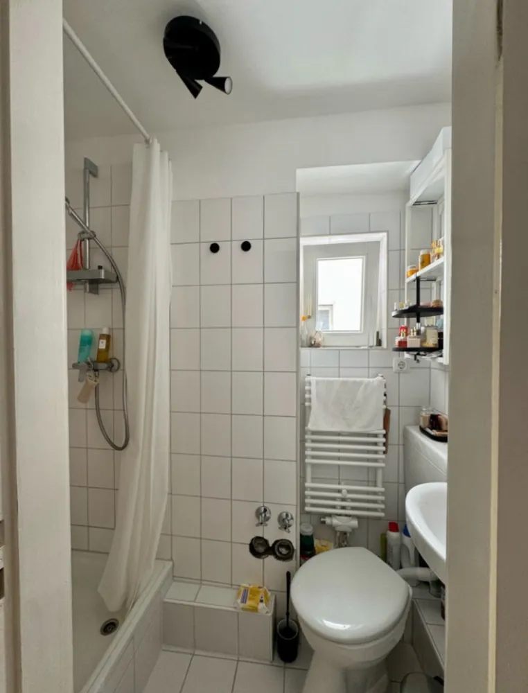 3 Zimmer Wohnung mit 70 m² in Düsseldorf – Bild 2