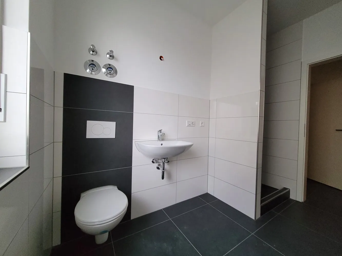 2 Zimmer Wohnung mit 45 m² in Duisburg – Bild 1