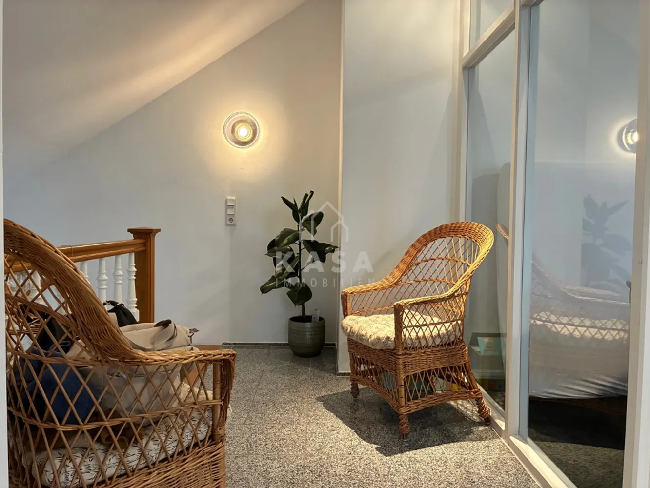 2 Zimmer Wohnung mit 114 m² in Leer – Bild 2