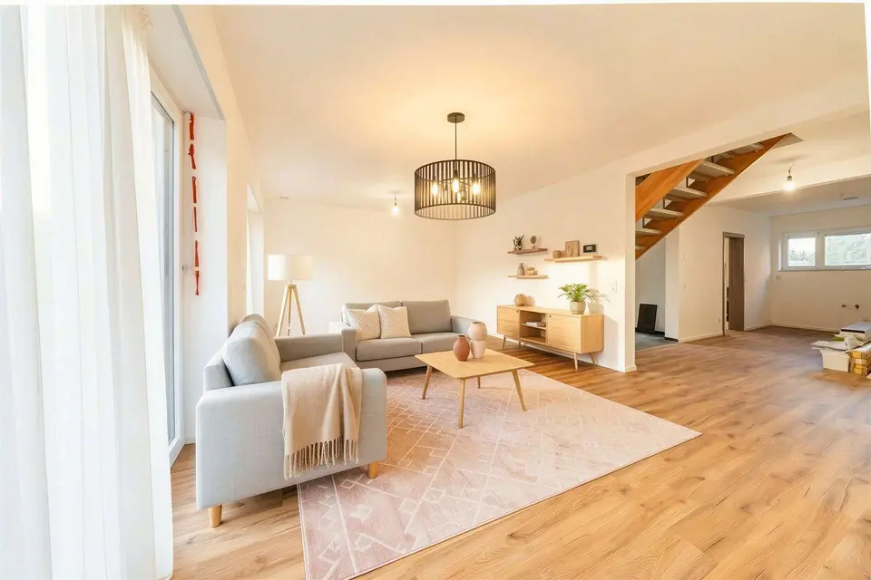 4 Zimmer Wohnung mit 130 m² in Königs Wusterhausen – Bild 1
