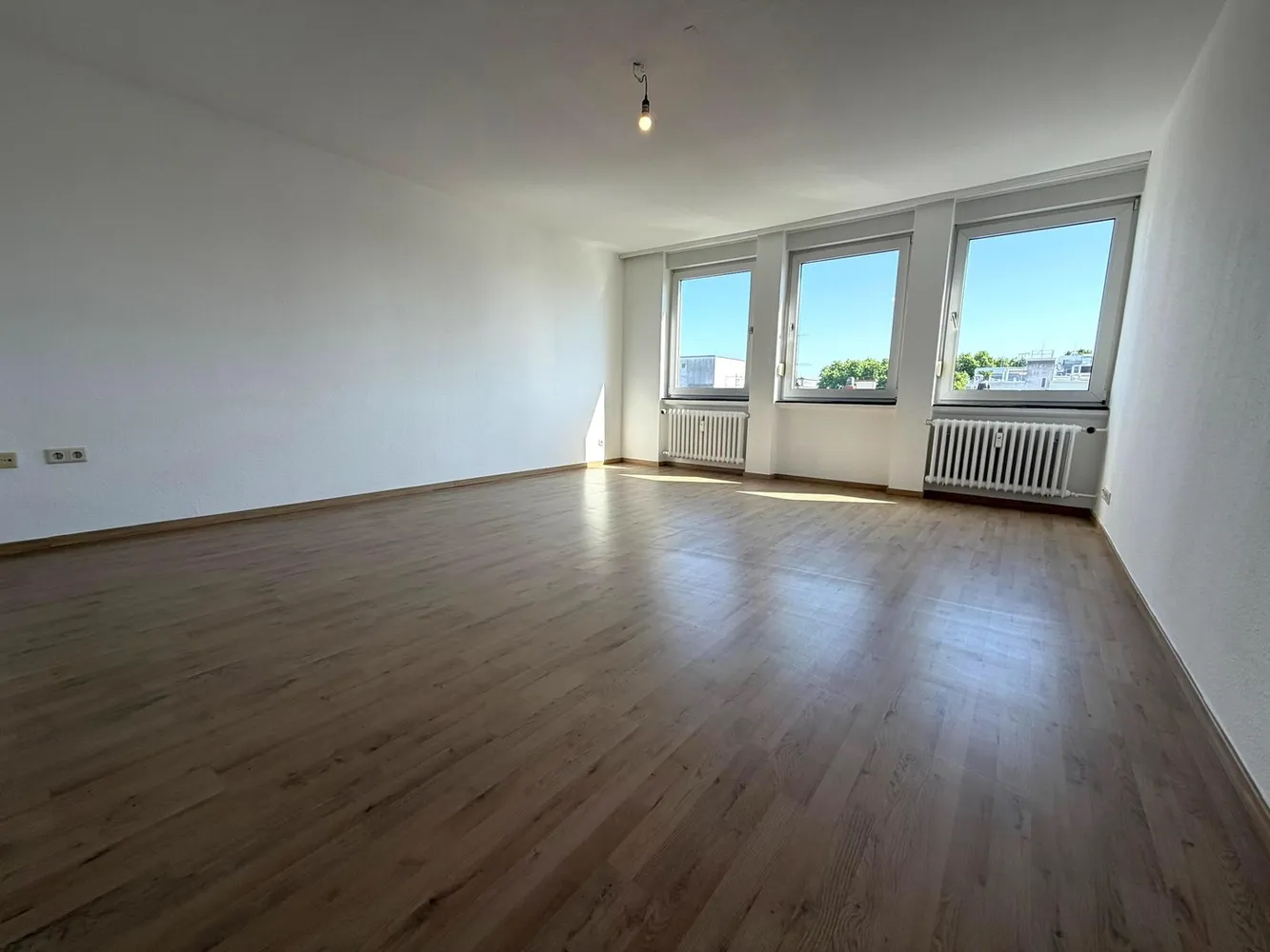 2 Zimmer Wohnung mit 70 m² in Ludwigshafen am Rhein – Bild 1