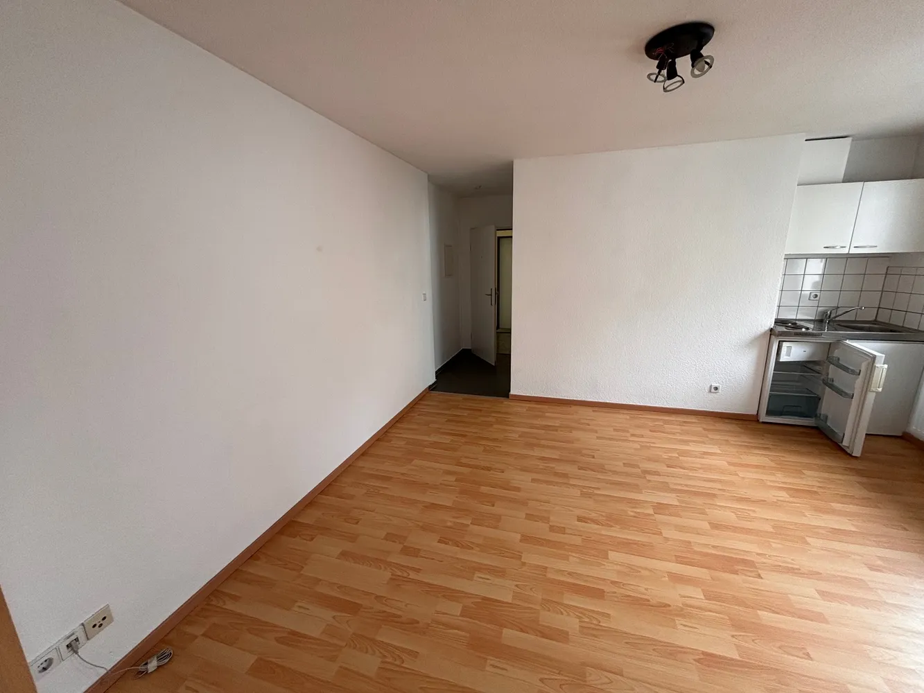 2 Zimmer Wohnung mit 32 m² in Halle (Saale) – Bild 3
