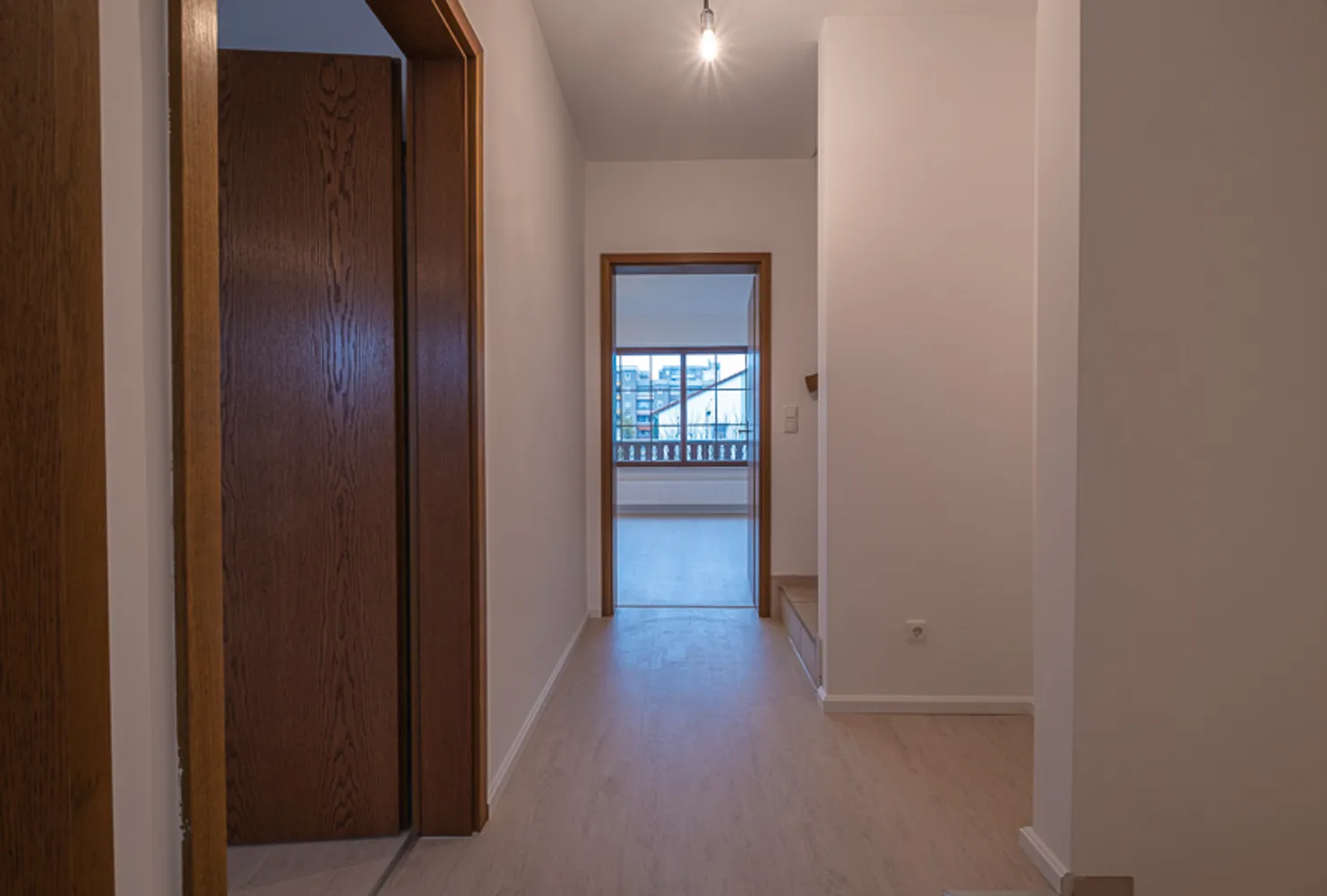5 Zimmer Haus mit 178 m² in Frankfurt am Main – Bild 1