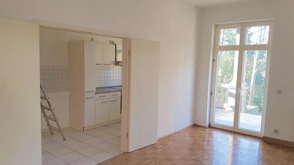 2 Zimmer Wohnung mit 86 m² in Meiningen – Bild 2