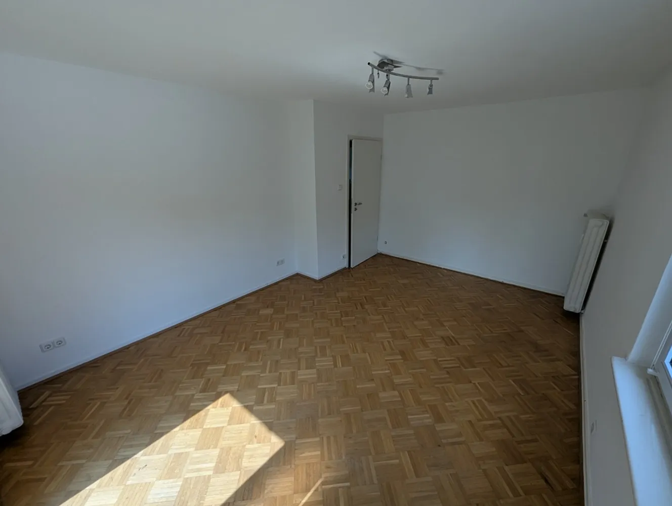 2 Zimmer Wohnung mit 51 m² in Frankfurt am Main – Bild 2