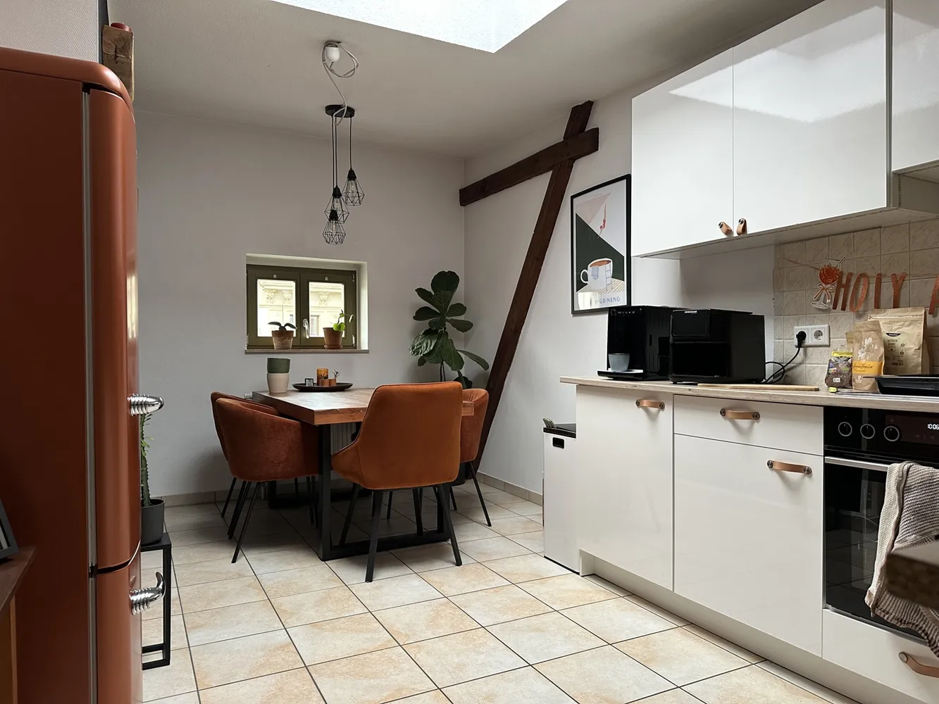 2 Zimmer Wohnung mit 74 m² in Halle (Saale) – Bild 2