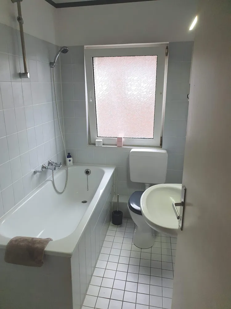 4 Zimmer Wohnung mit 95 m² in Oberhausen – Bild 9