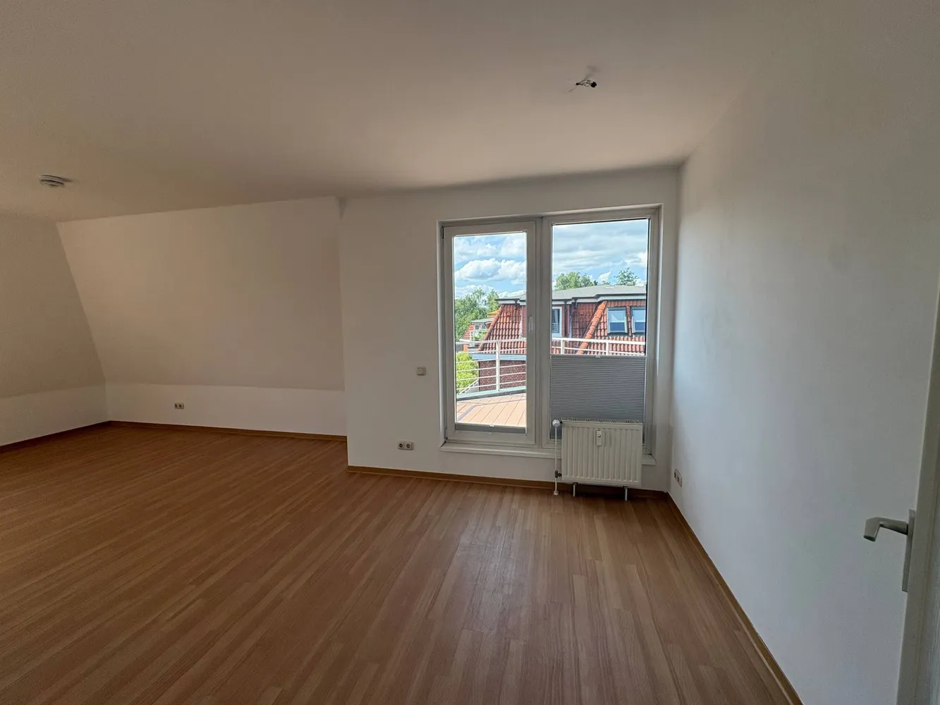 3 Zimmer Wohnung mit 70 m² in Hamburg – Bild 2