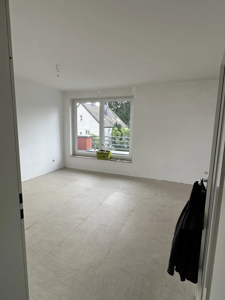 5 Zimmer Wohnung mit 108 m² in Essen – Bild 2