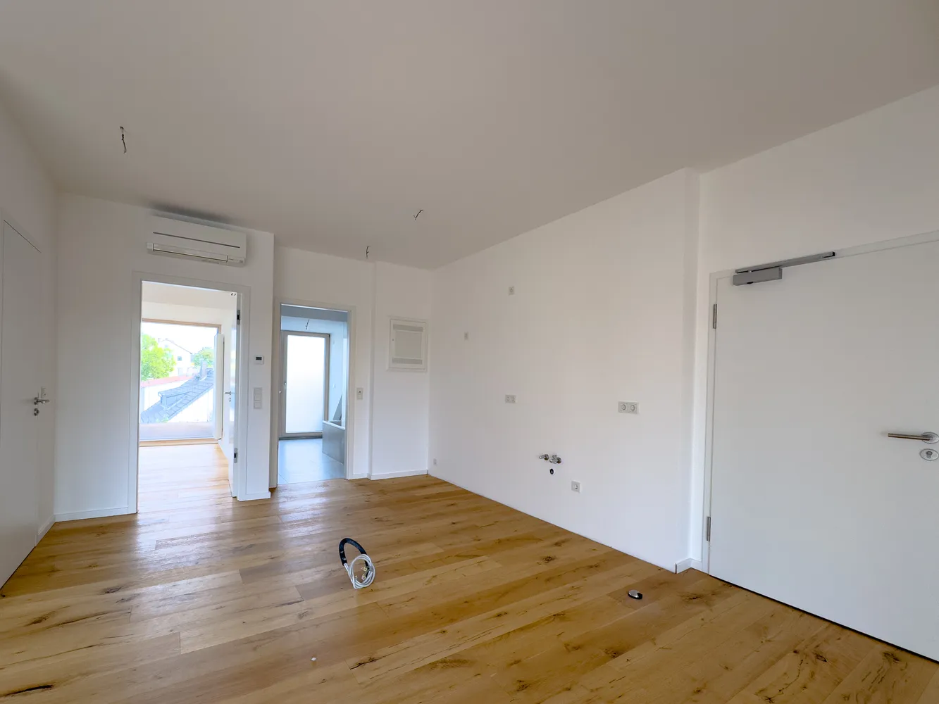 3 Zimmer Wohnung mit 95 m² in Wiesbaden – Bild 4