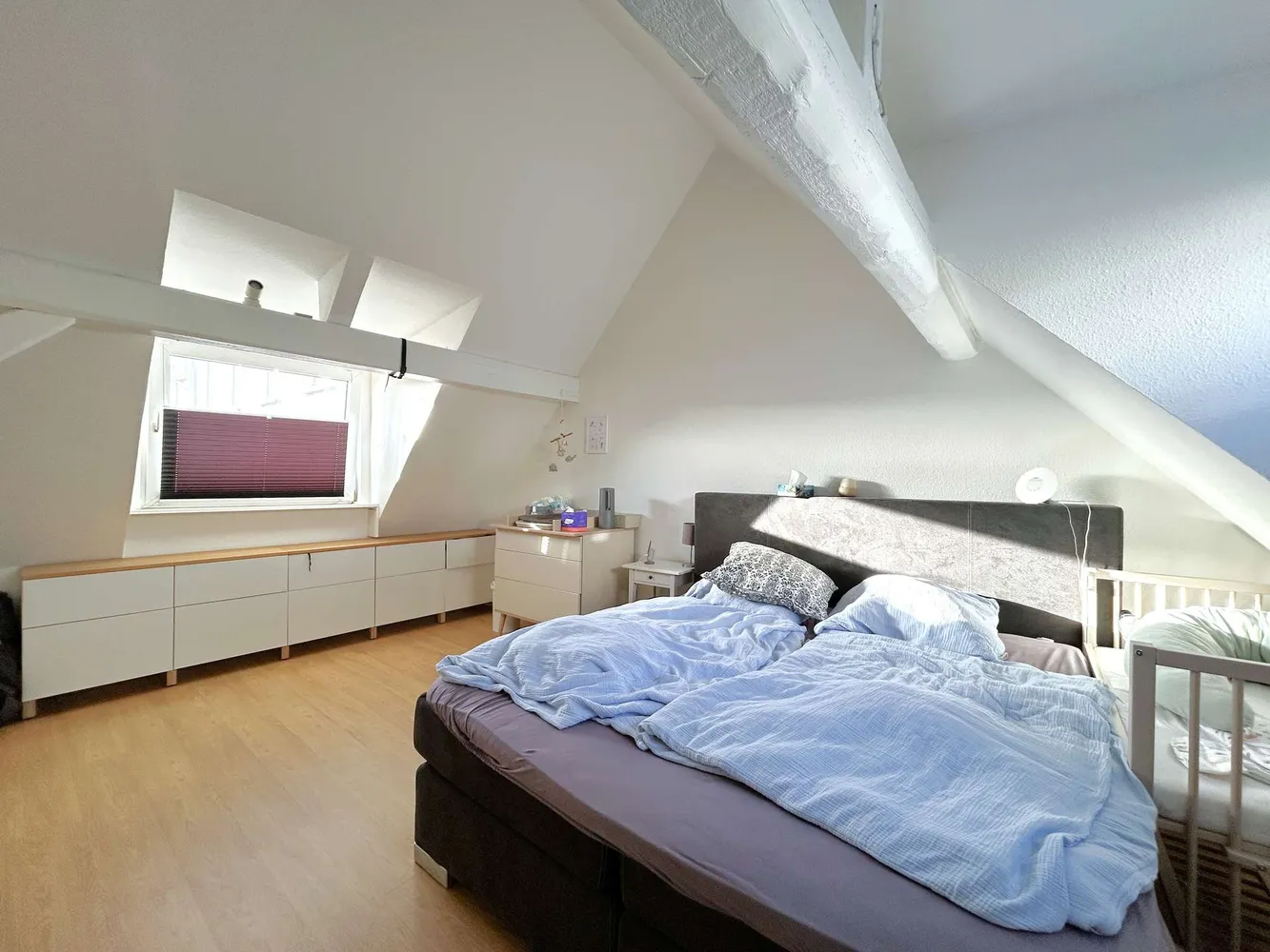 4 Zimmer Wohnung mit 106 m² in Hannover – Bild 2