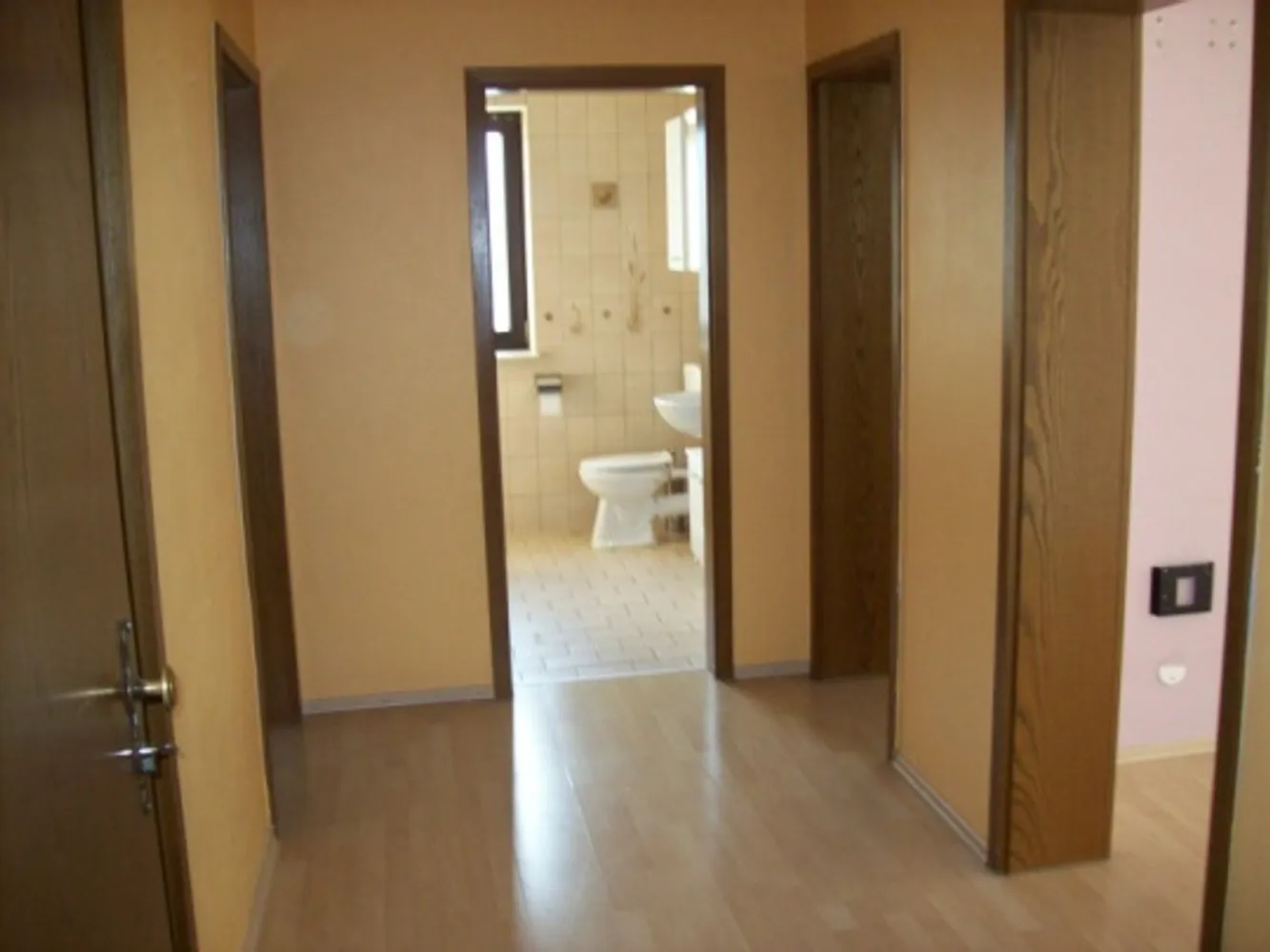 4 Zimmer Wohnung mit 75 m² in Regensburg – Bild 5