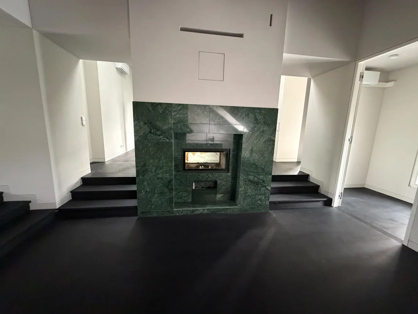 6 room apartment with 230 m² in Berlin – Photo 8