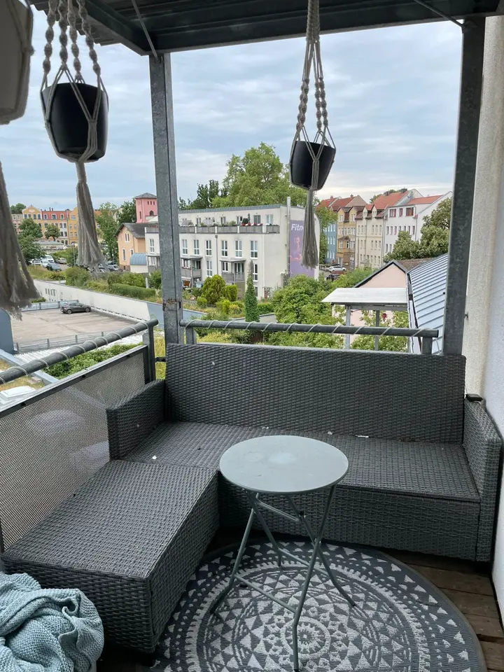 2 Zimmer Wohnung mit 58 m² in Halle (Saale) – Bild 2