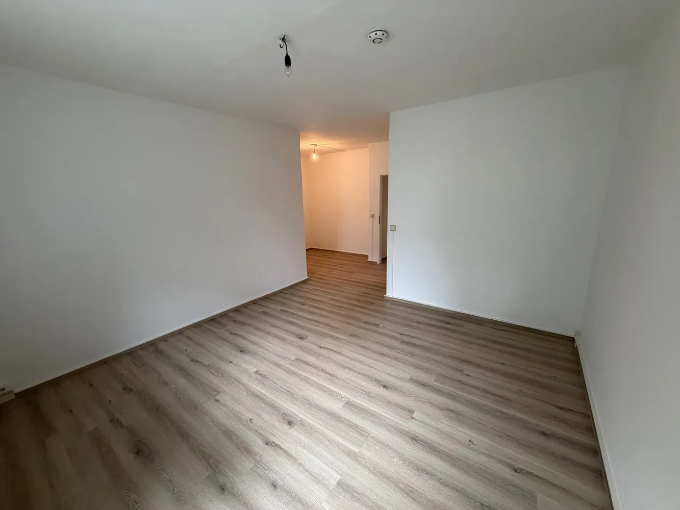 3 room apartment with 56 m² in Chemnitz – Photo 2