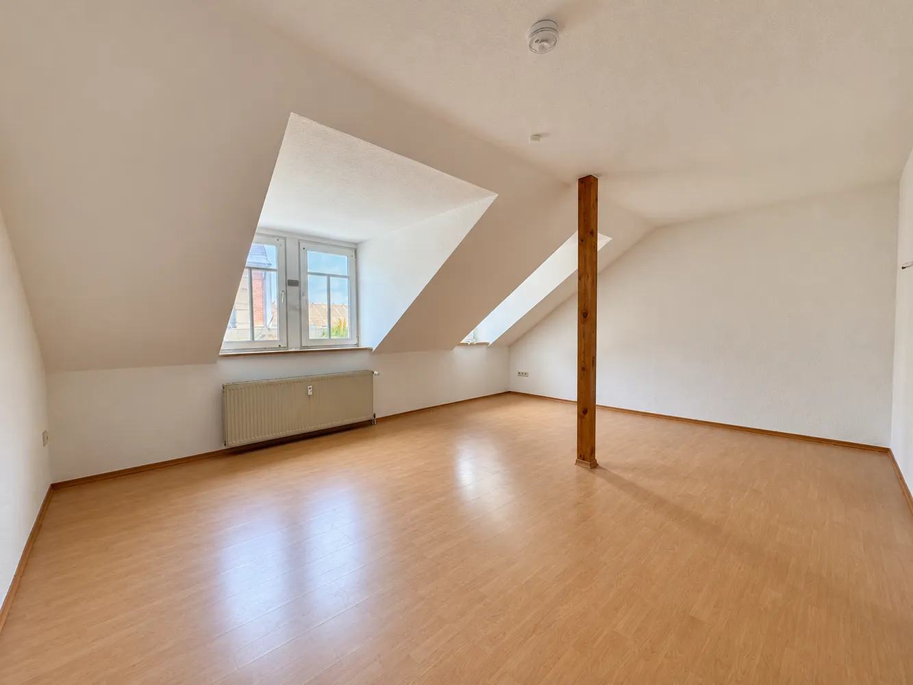 2 room apartment with 75 m² in Dresden – Photo 1