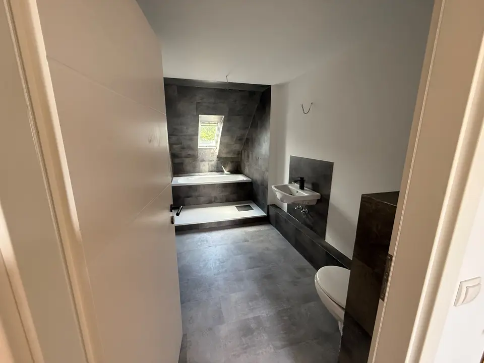3 Zimmer Wohnung mit 93 m² in Werdau – Bild 7
