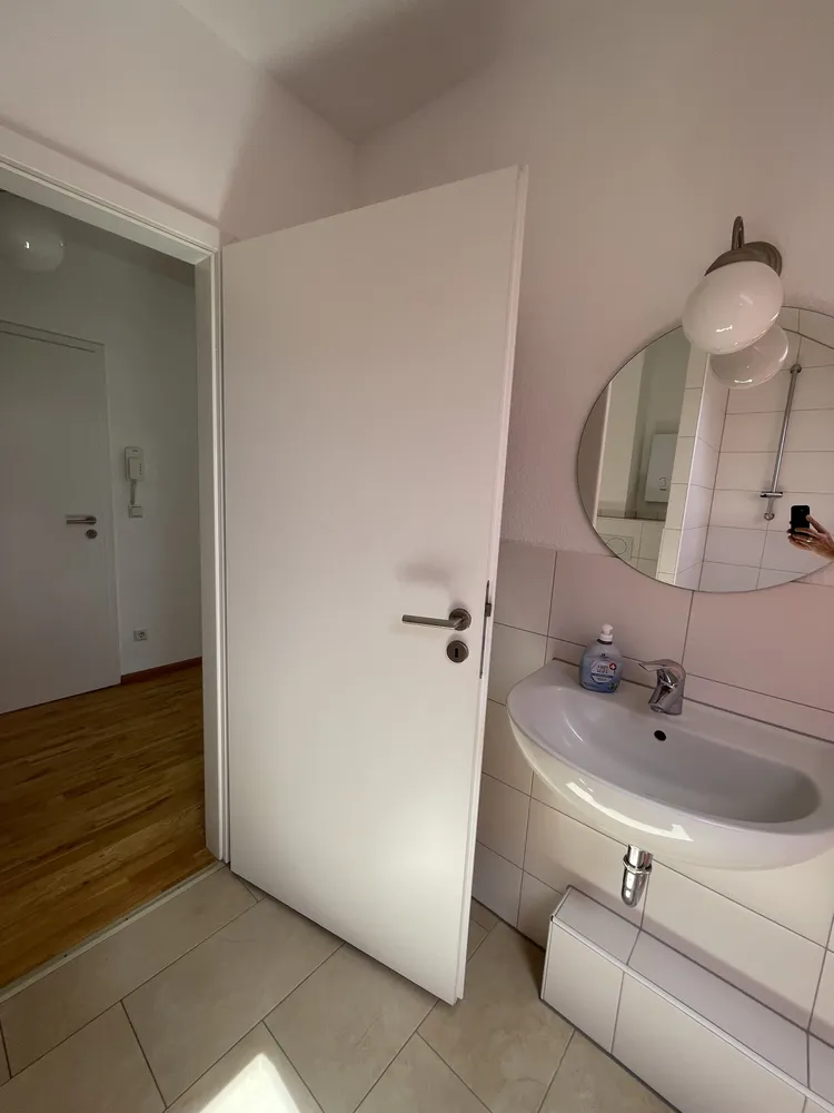 2 Zimmer Wohnung mit 68 m² in Köln – Bild 9