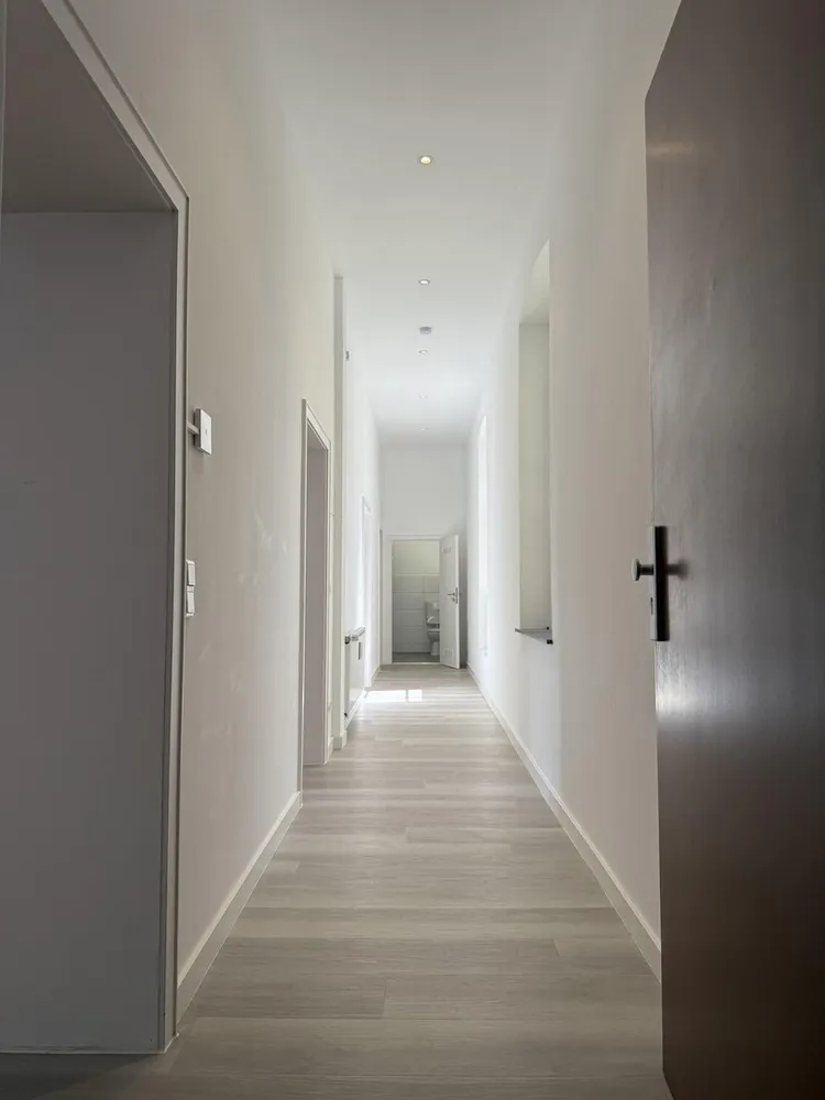 3 Zimmer Wohnung mit 80 m² in Köln – Bild 2