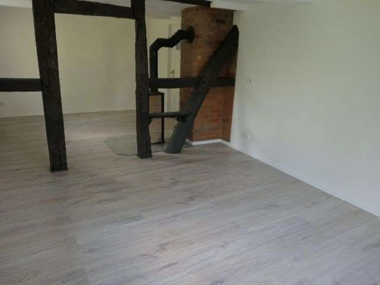 3 Zimmer Wohnung mit 87 m² in Hameln – Bild 2
